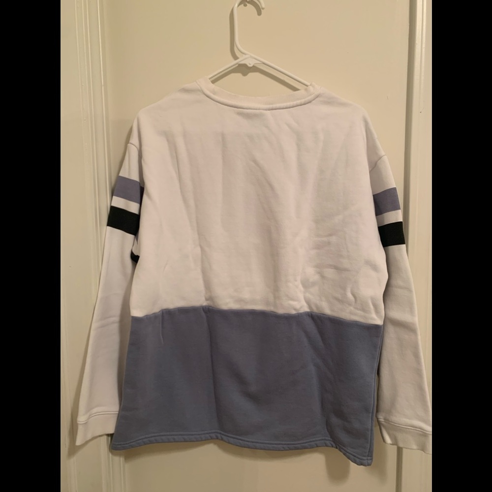 Sweater - Picture 2 of 4
